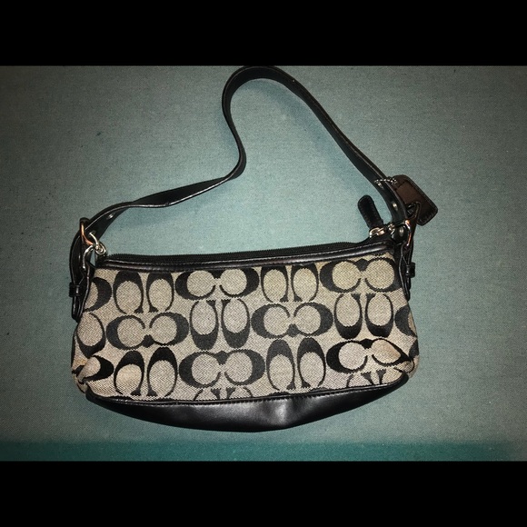 Coach mini purse - Picture 2 of 4